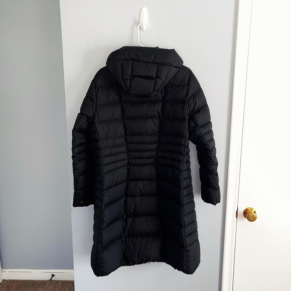 The North Face Black Metropolis II Hooded Down Parka - Picture 2 of 8